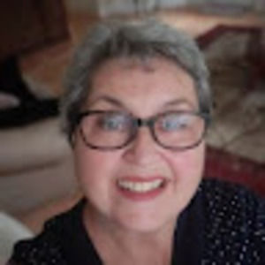 Meet your Posher, Lynn